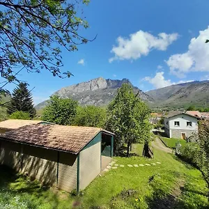 Du Quié Hébergement de vacances Les Cabannes (Ariege)