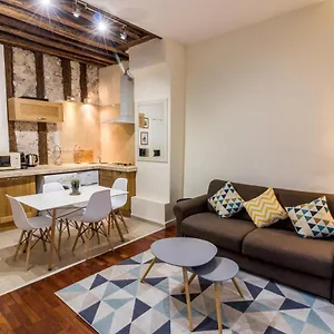 Apartment New Chic Flat : Le Marais - Place Des Vosges, Paris