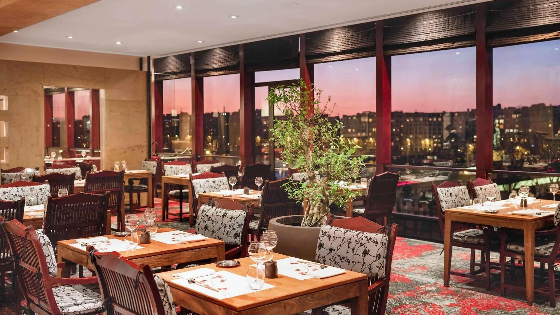 Novotel Paris Centre Tour Eiffel Ξενοδοχείο